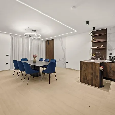 Asper Near Medulin For 8 Persons With 40 M2 Private Pool, Sea View And Only 1 Km From Villa