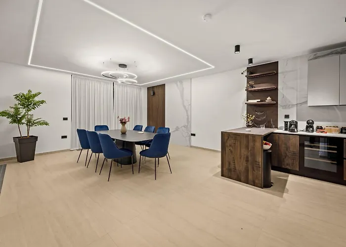 Asper Near Medulin For 8 Persons With 40 M2 Private Pool, Sea View And Only 1 Km From Villa